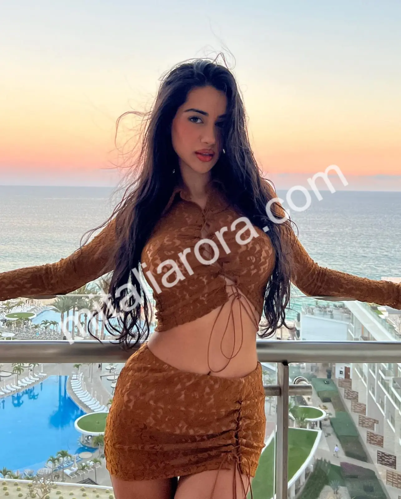 Sonya blonde Russian escort girl in Gurgaon